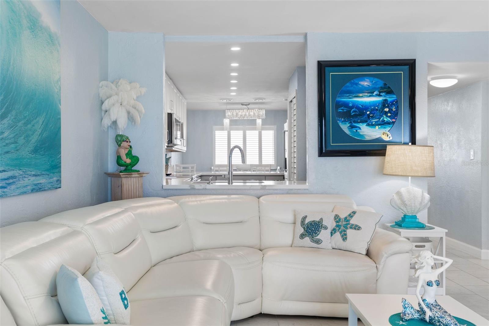 89 OCEANFRONT CONDO - Residential