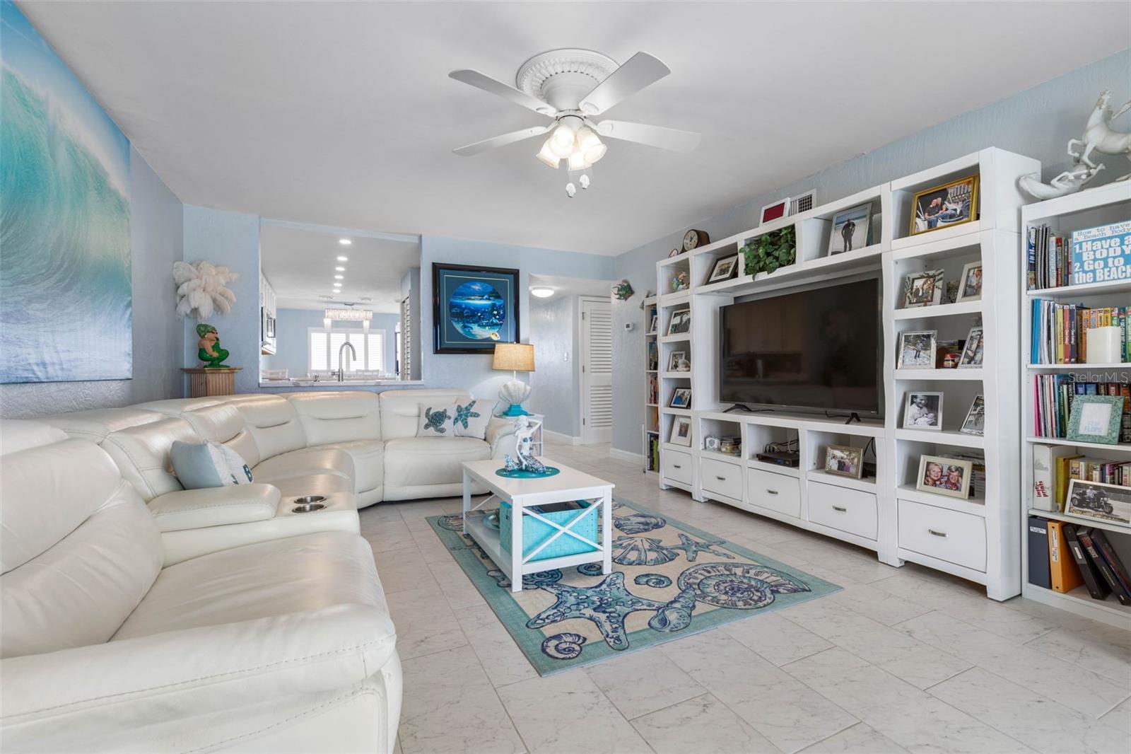89 OCEANFRONT CONDO - Residential