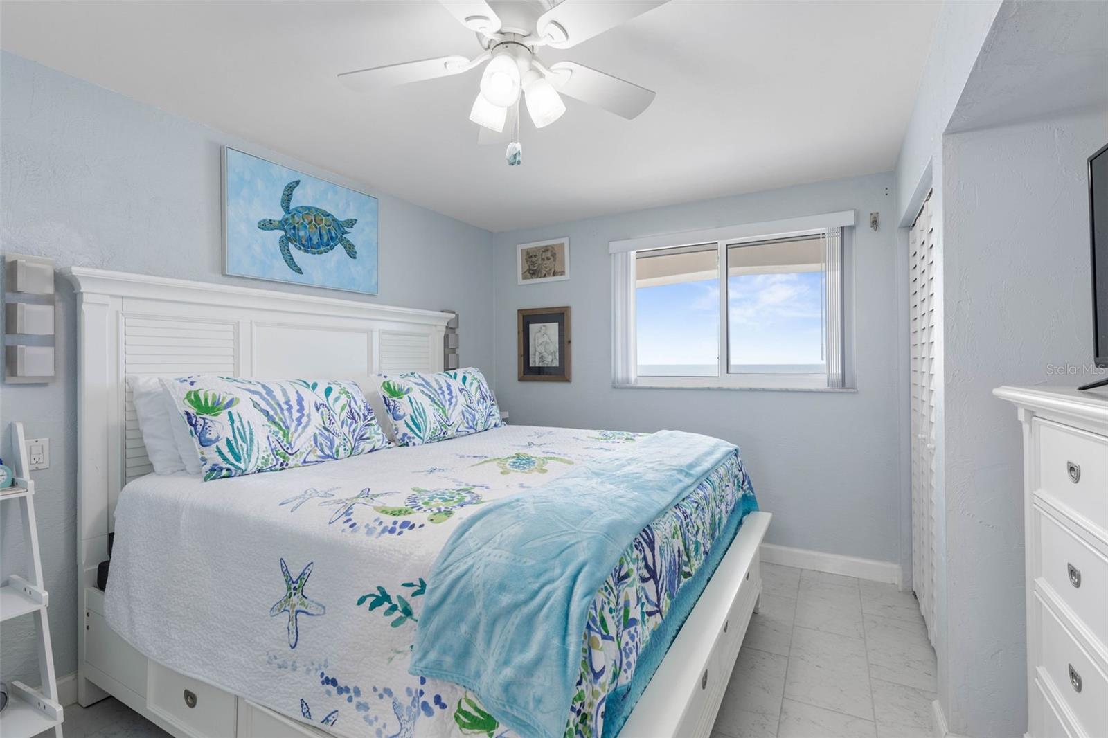 89 OCEANFRONT CONDO - Residential