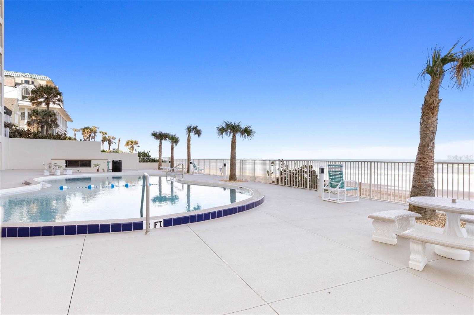 89 OCEANFRONT CONDO - Residential