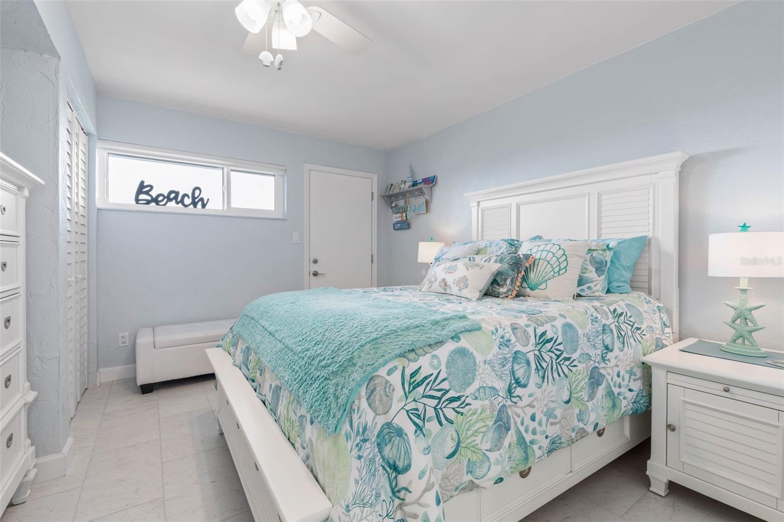 89 OCEANFRONT CONDO - Residential