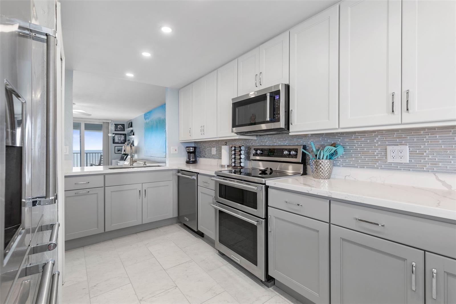89 OCEANFRONT CONDO - Residential
