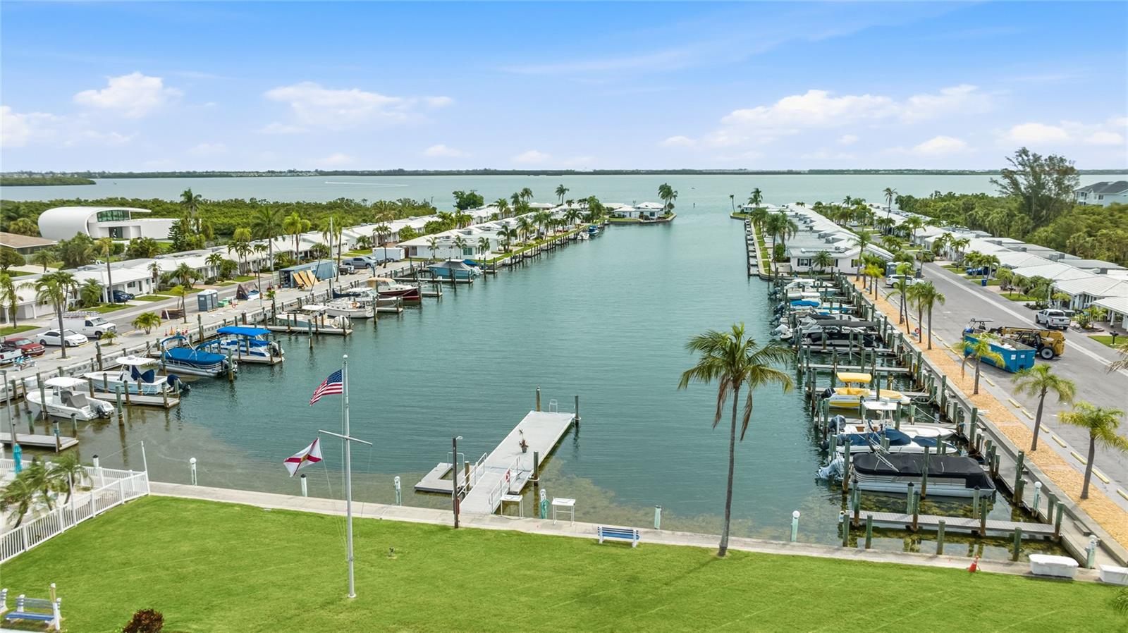 SPANISH MAIN YACHT CLUB CONDO - Residential