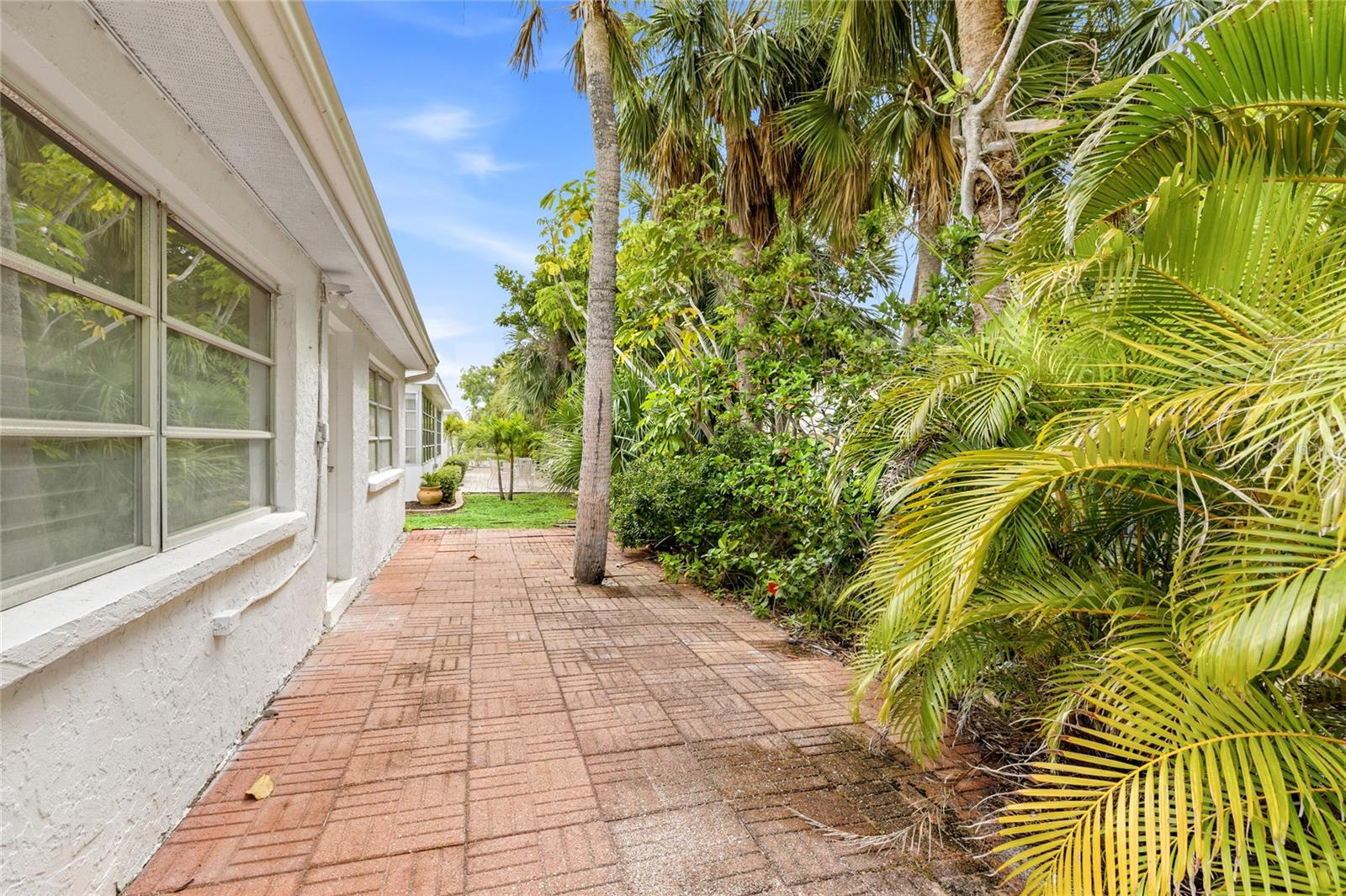 SPANISH MAIN YACHT CLUB CONDO - Residential