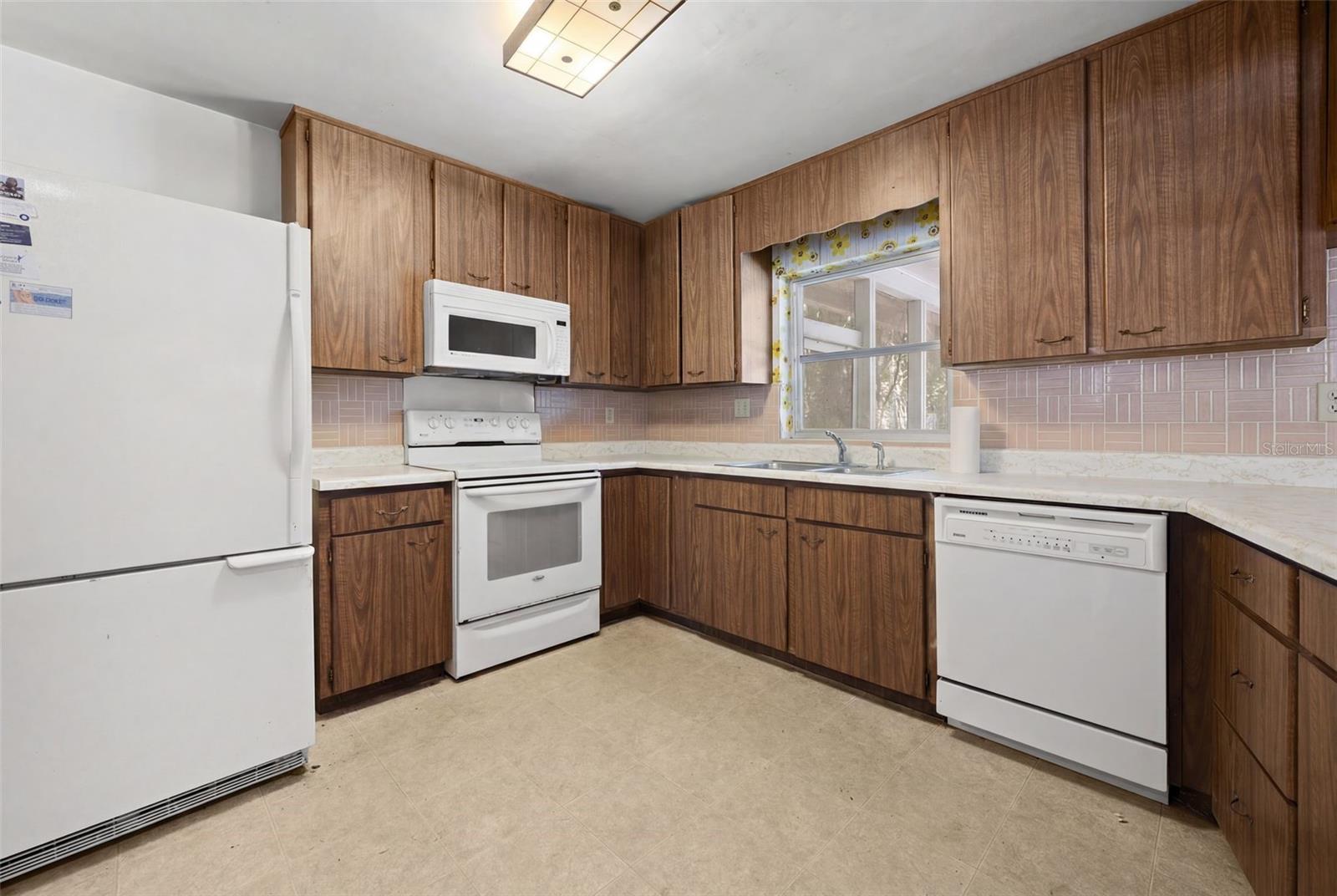 BRYWOOD ADD #1 - Residential