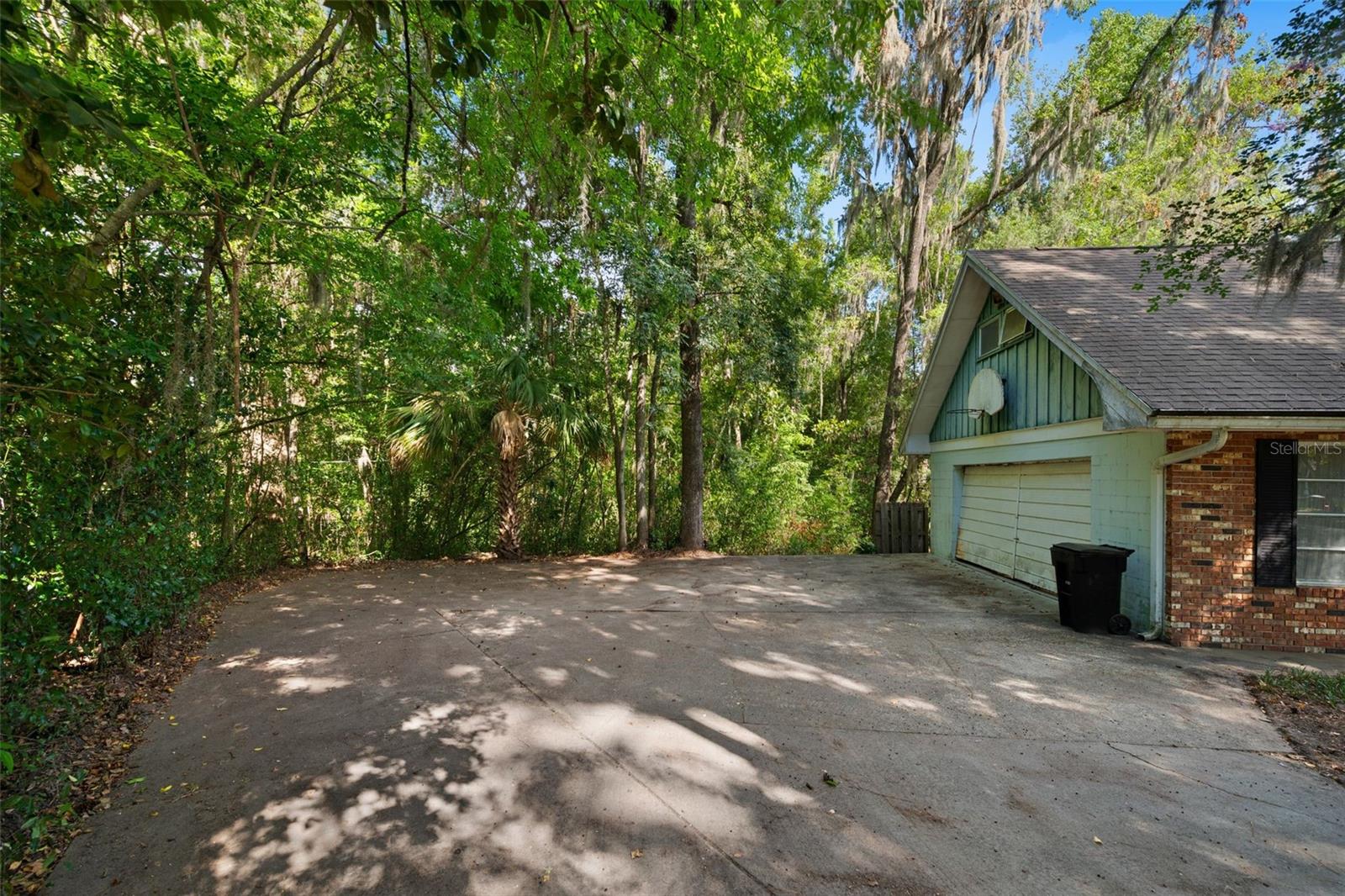 BRYWOOD ADD #1 - Residential
