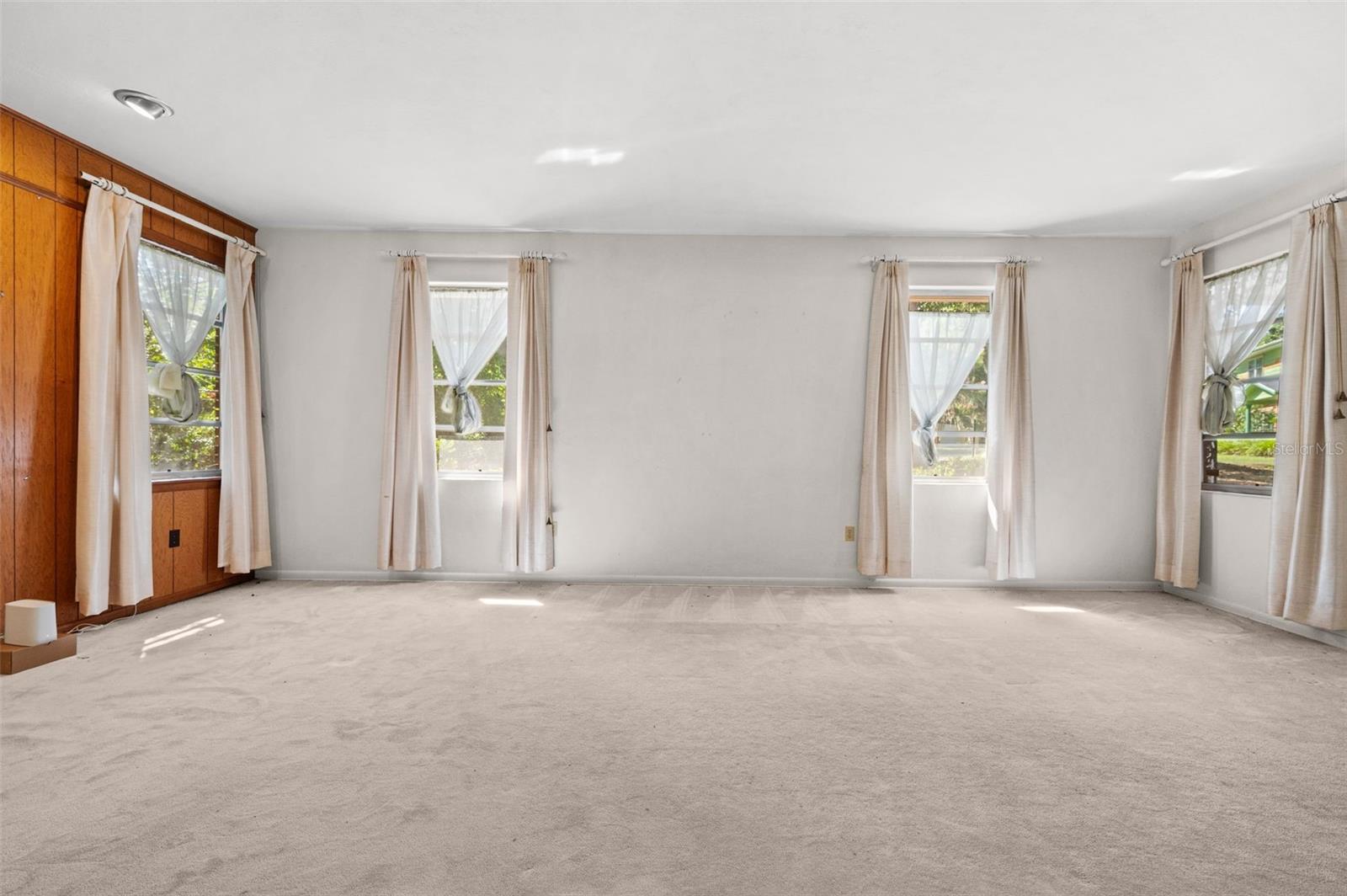 BRYWOOD ADD #1 - Residential