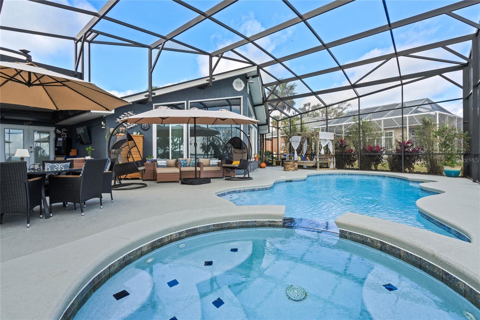 ACREAGE & UNREC - Residential