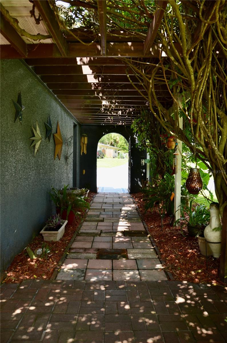 ACREAGE & UNREC - Residential