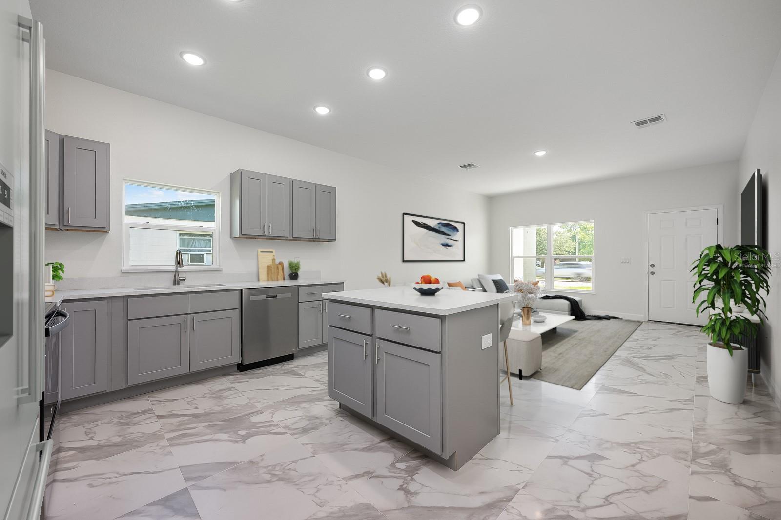 LINCOLN PARK SUBD - Residential