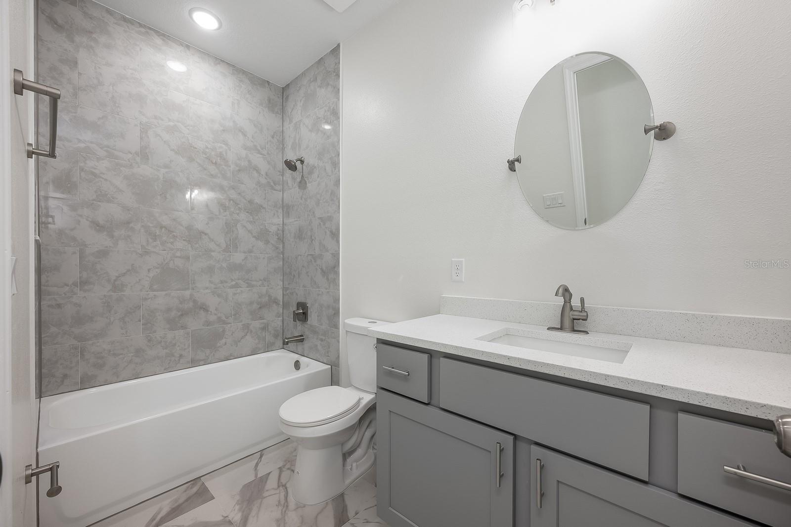 LINCOLN PARK SUBD - Residential