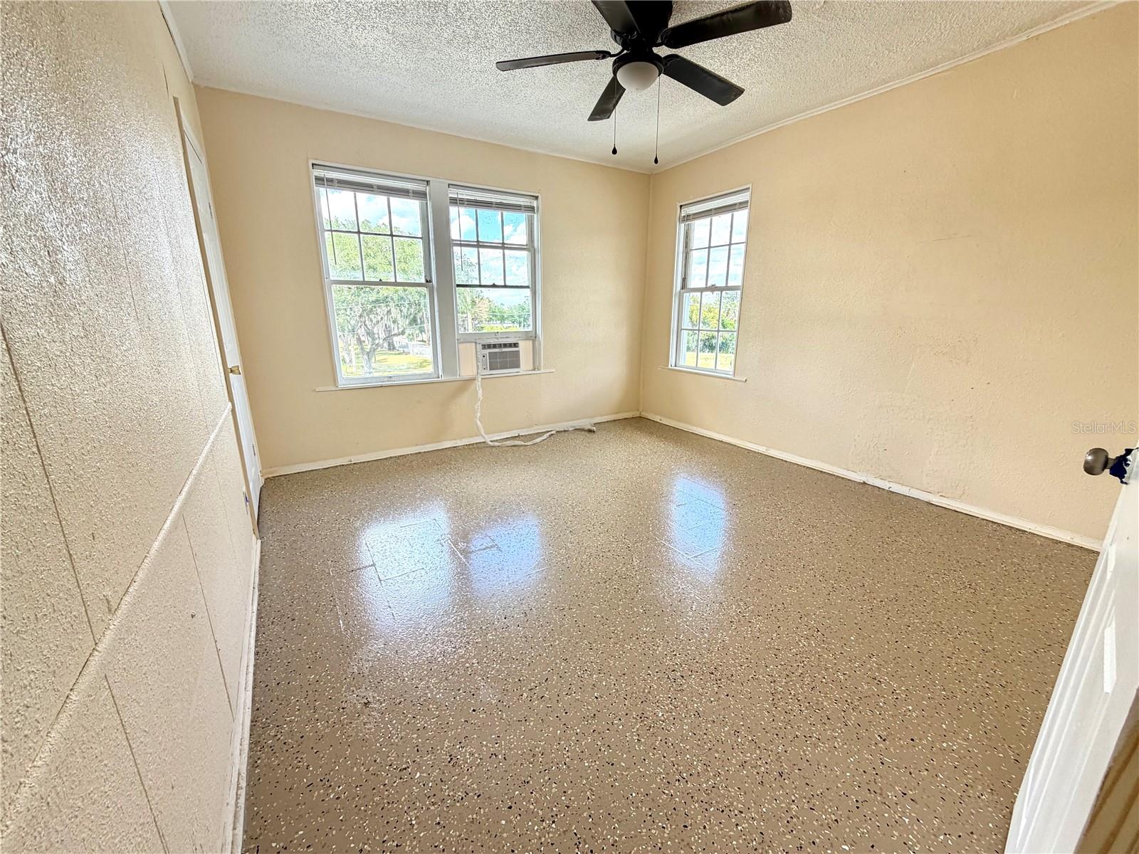 WINTER HAVEN HEIGHTS - Residential