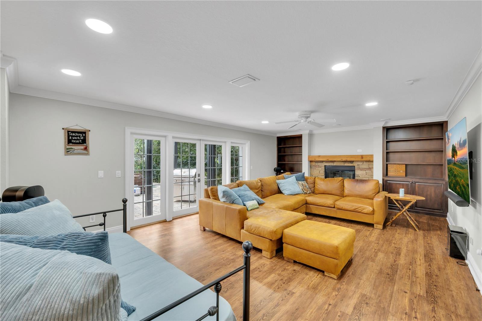 TEMPLE TERRACES REP OF TR - Residential