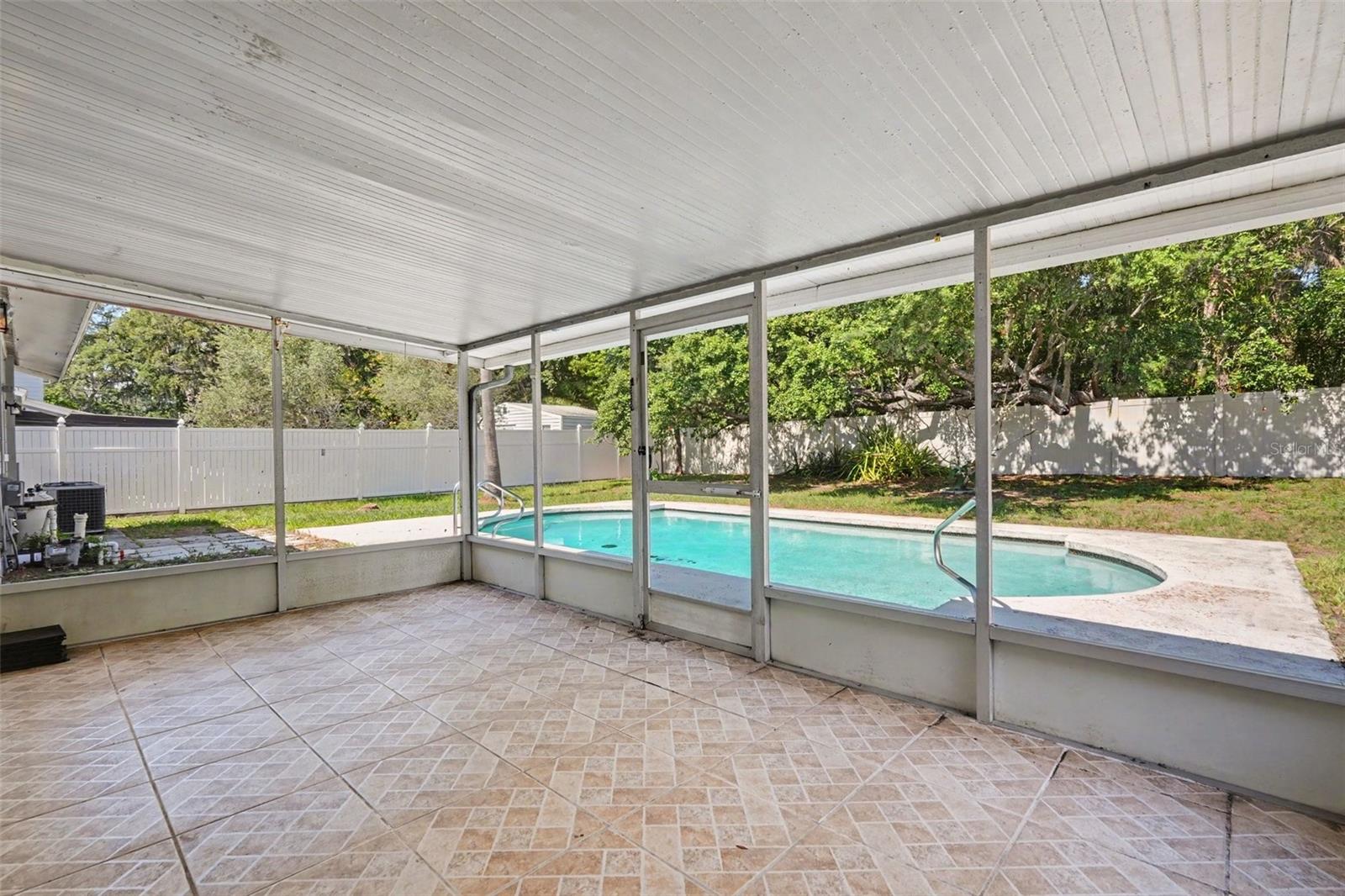 FOUR WINDS ESTATES UNIT 3 - Residential