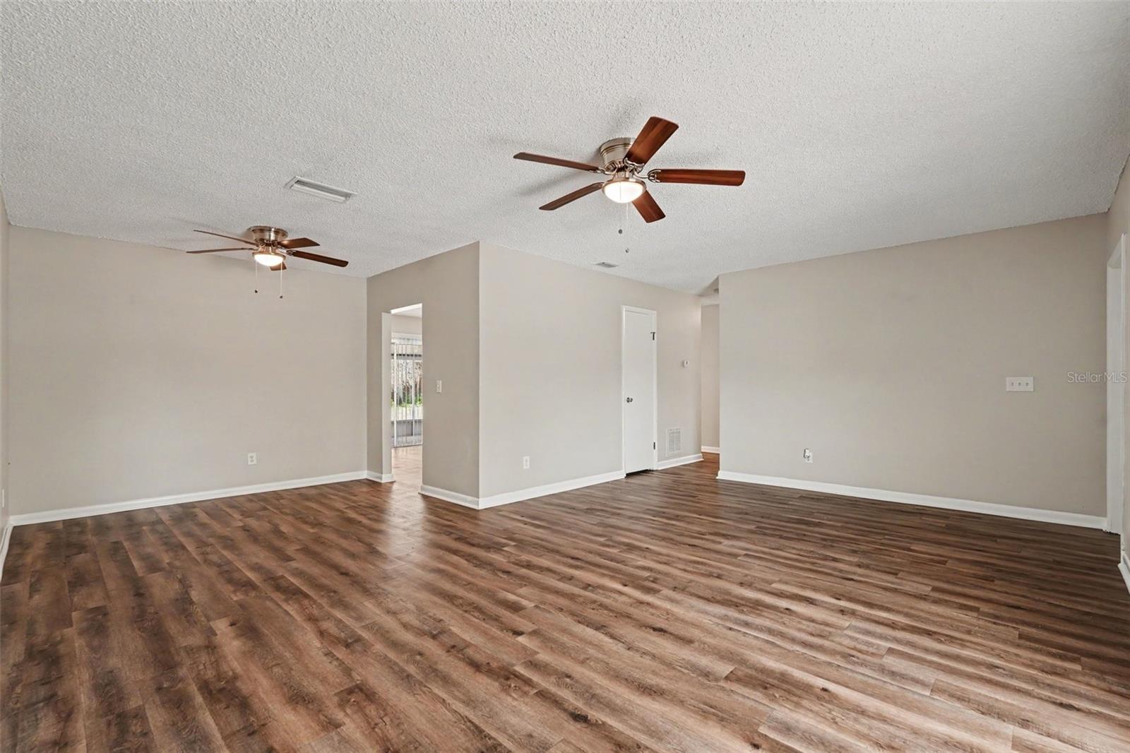 FOUR WINDS ESTATES UNIT 3 - Residential