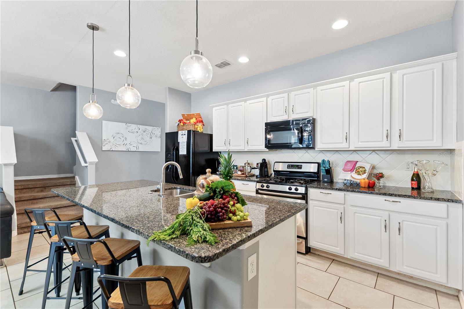 OAKMONT TWNHMS PH 1 - Residential