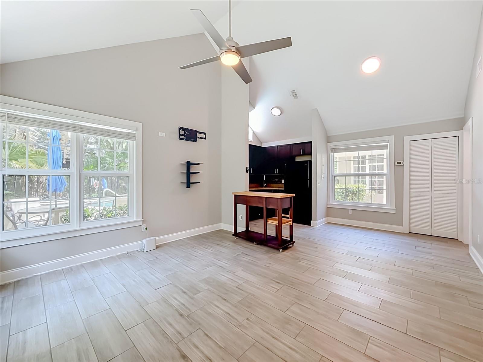 BARCLAY PLACE A CONDO - Residential