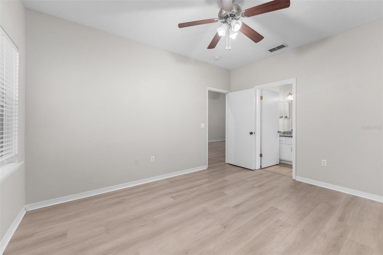 THE GABLES CONDO AT GAINE - Residential
