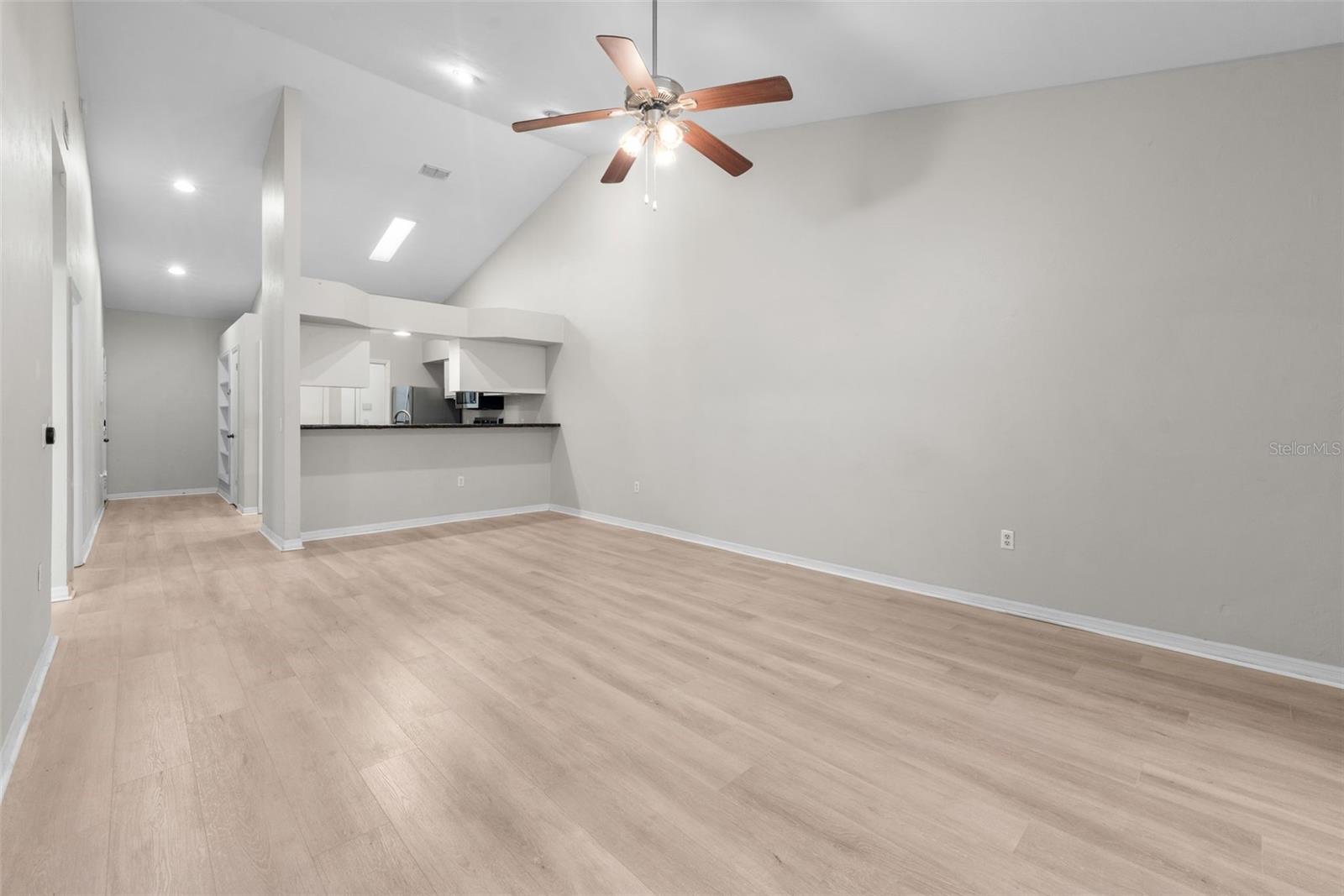 THE GABLES CONDO AT GAINE - Residential