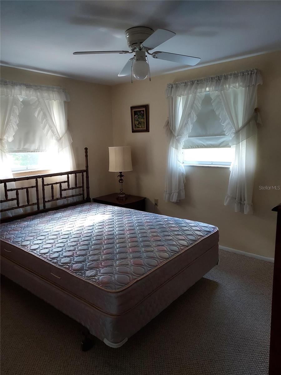 HOLIDAY LAKE ESTATES - Residential