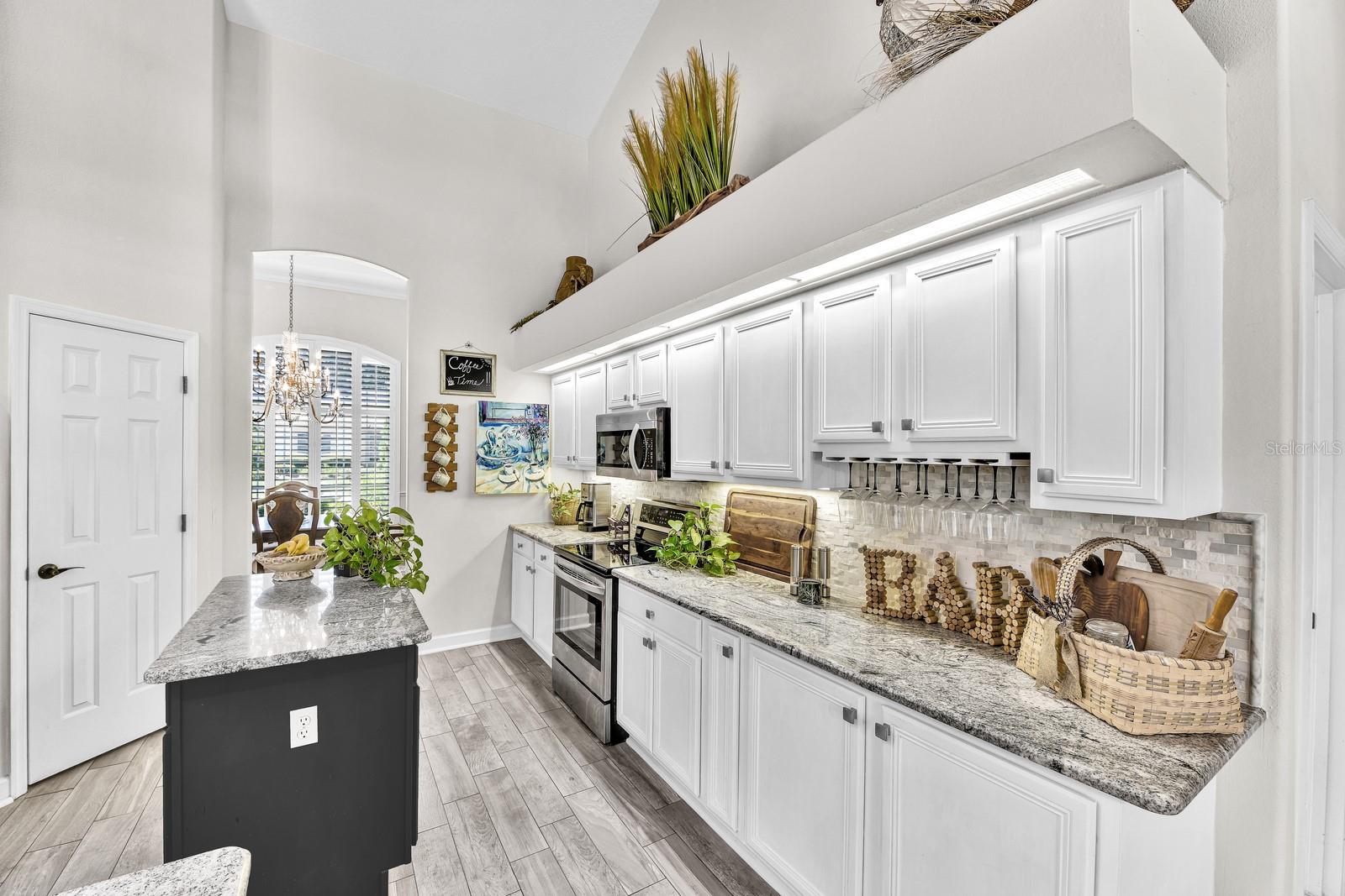 MOUNT DORA COUNTRY CLUB MOUNT DORA PH 02-2 - Residential