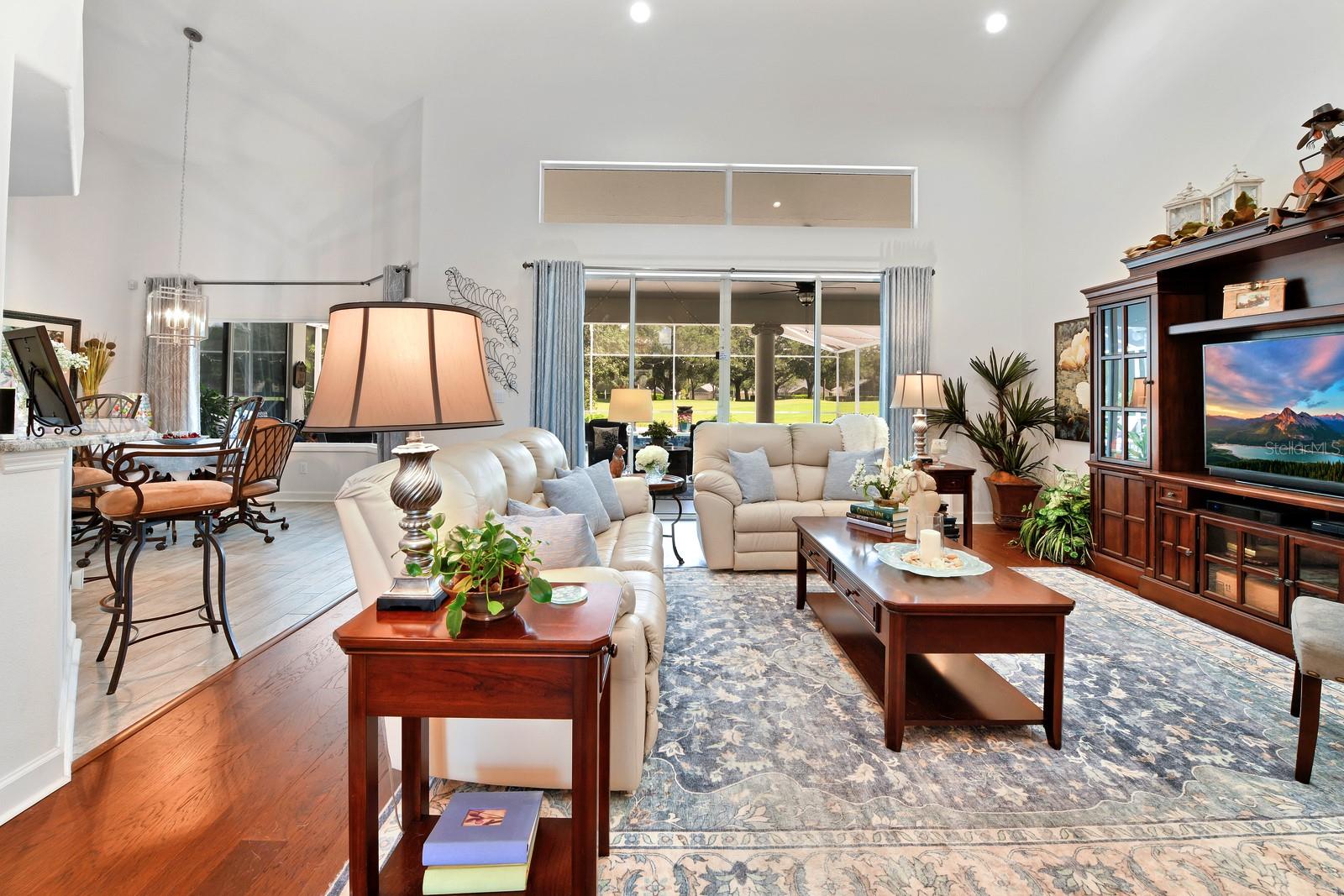 MOUNT DORA COUNTRY CLUB MOUNT DORA PH 02-2 - Residential