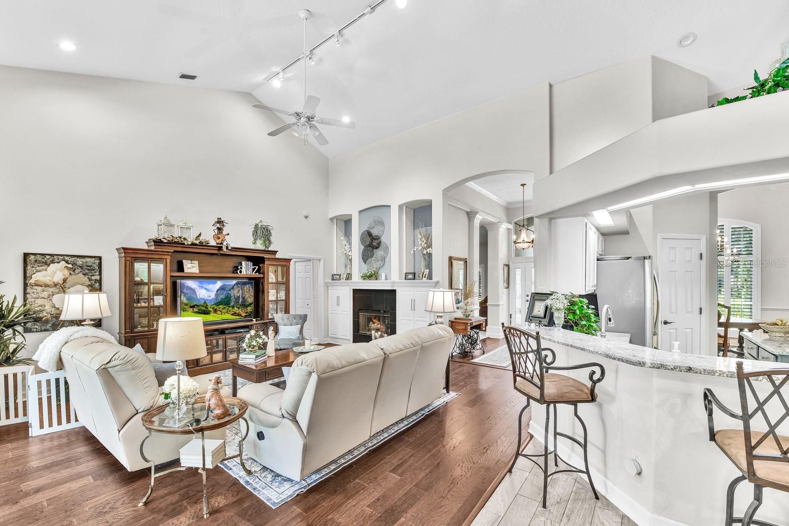 MOUNT DORA COUNTRY CLUB MOUNT DORA PH 02-2 - Residential