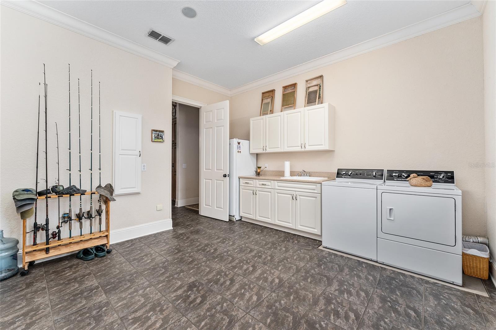EMERALD MILE FARMS - Residential