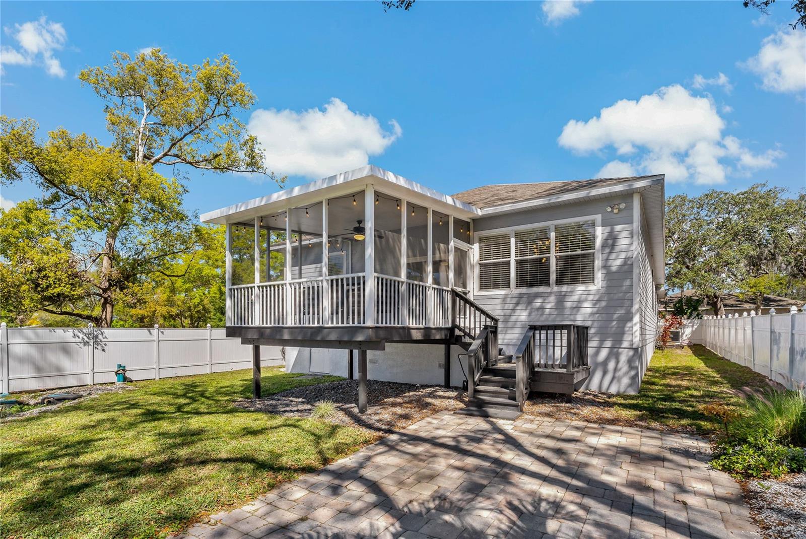 ORANGE HEIGHTS - Residential