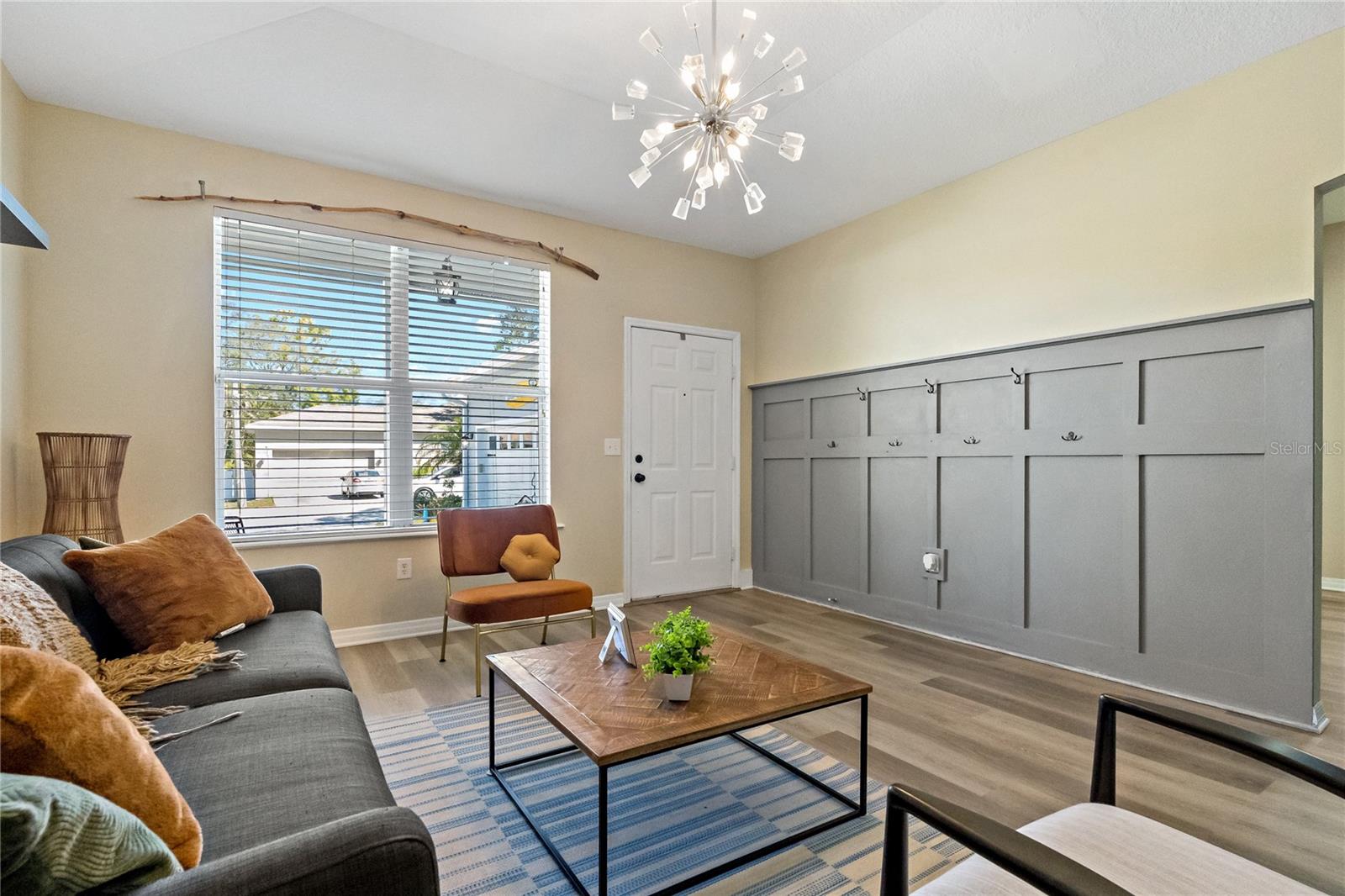 ORANGE HEIGHTS - Residential