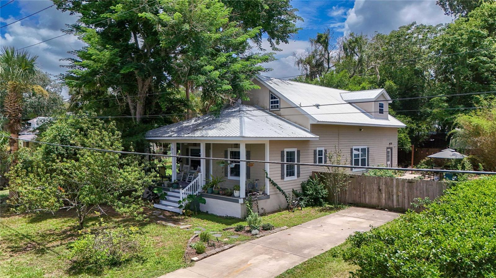MAGNOLIA PLACE - Residential