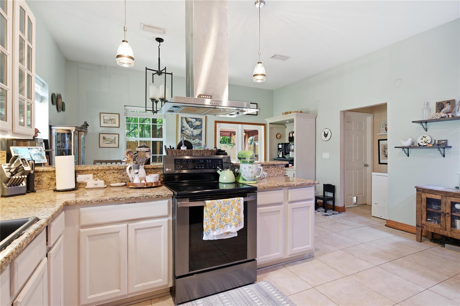 MAGNOLIA PLACE - Residential