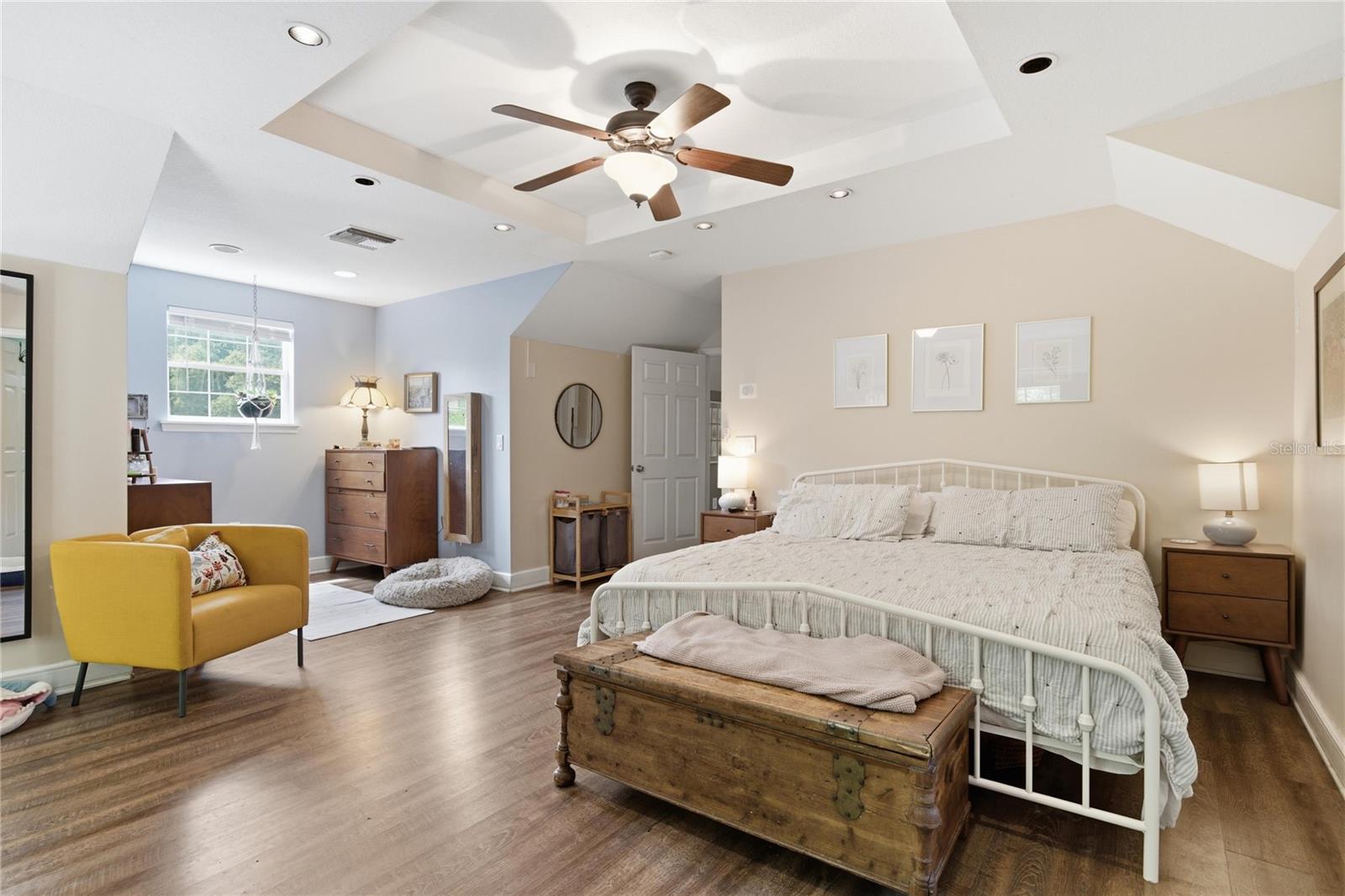 MAGNOLIA PLACE - Residential