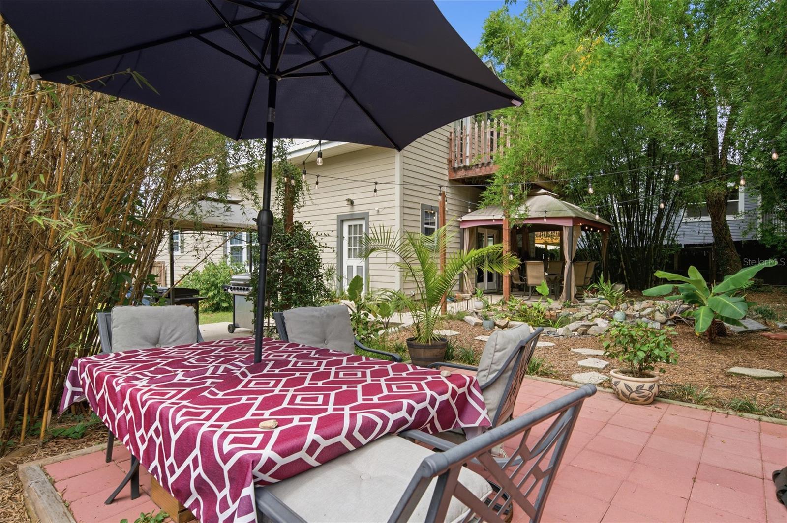 MAGNOLIA PLACE - Residential