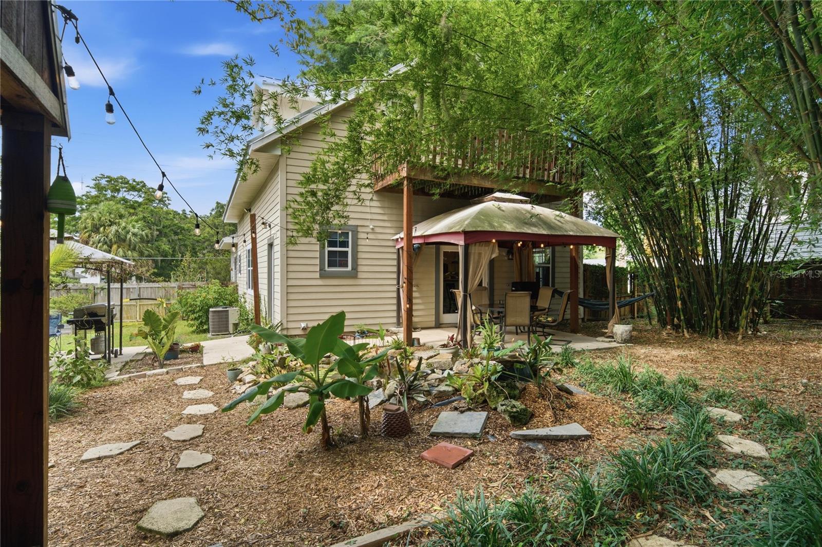 MAGNOLIA PLACE - Residential