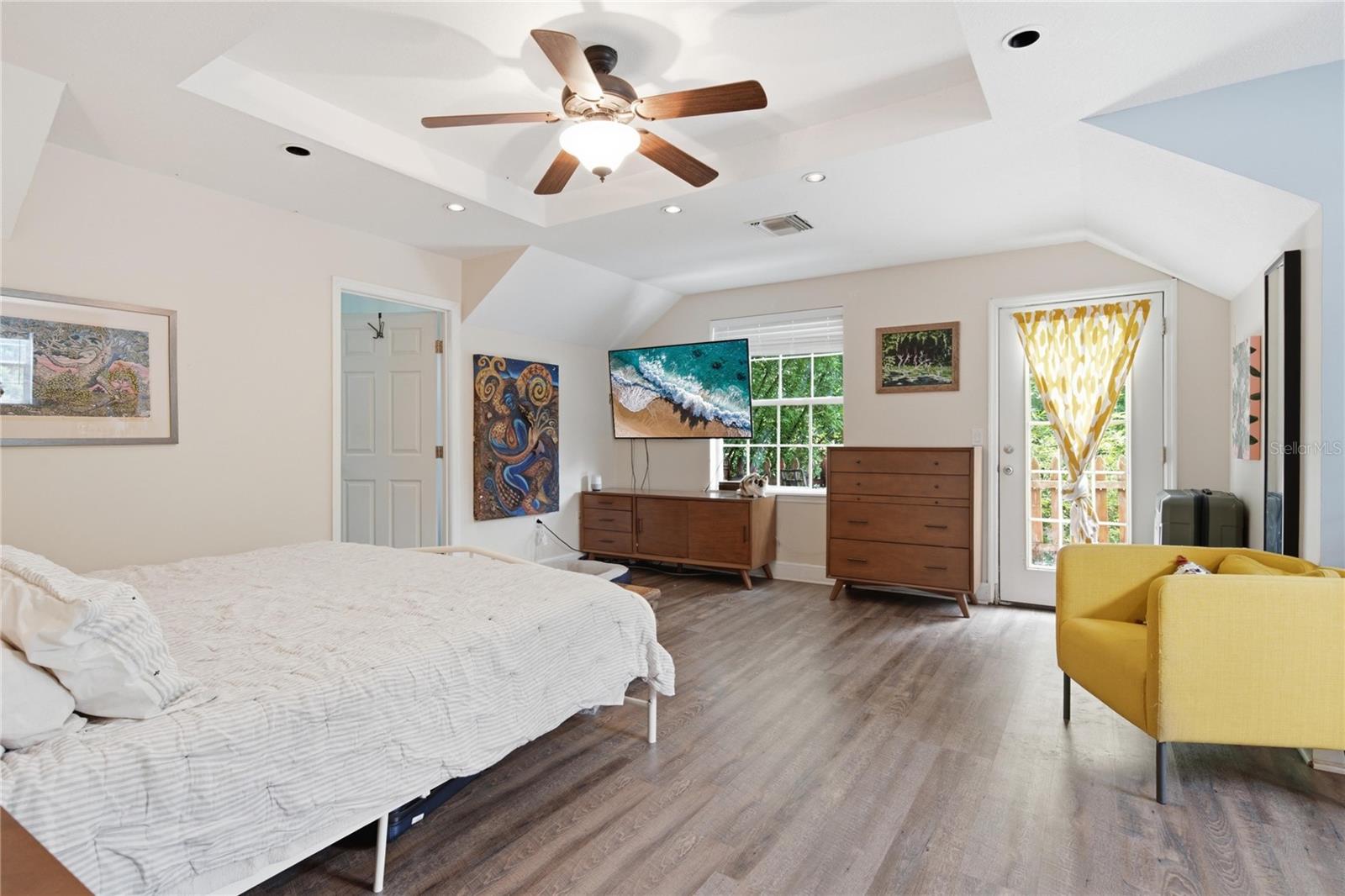 MAGNOLIA PLACE - Residential