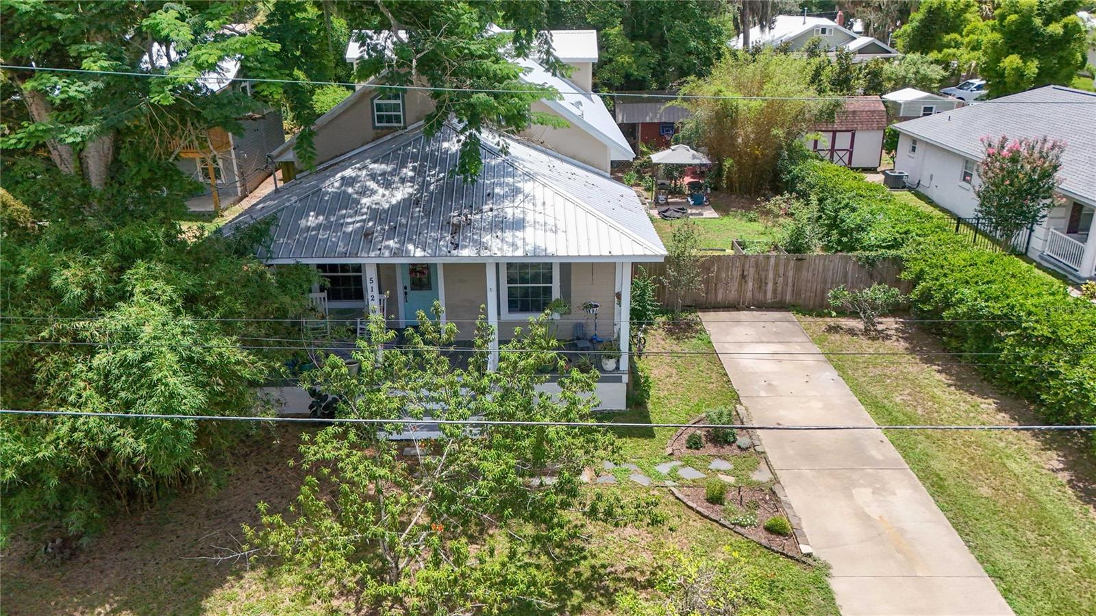 MAGNOLIA PLACE - Residential