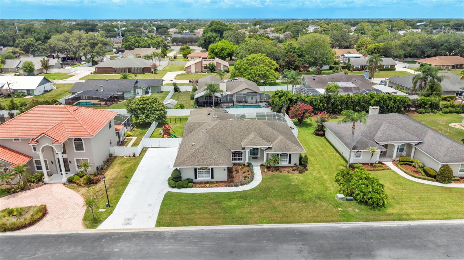 HIGHLANDS VISTA - Residential