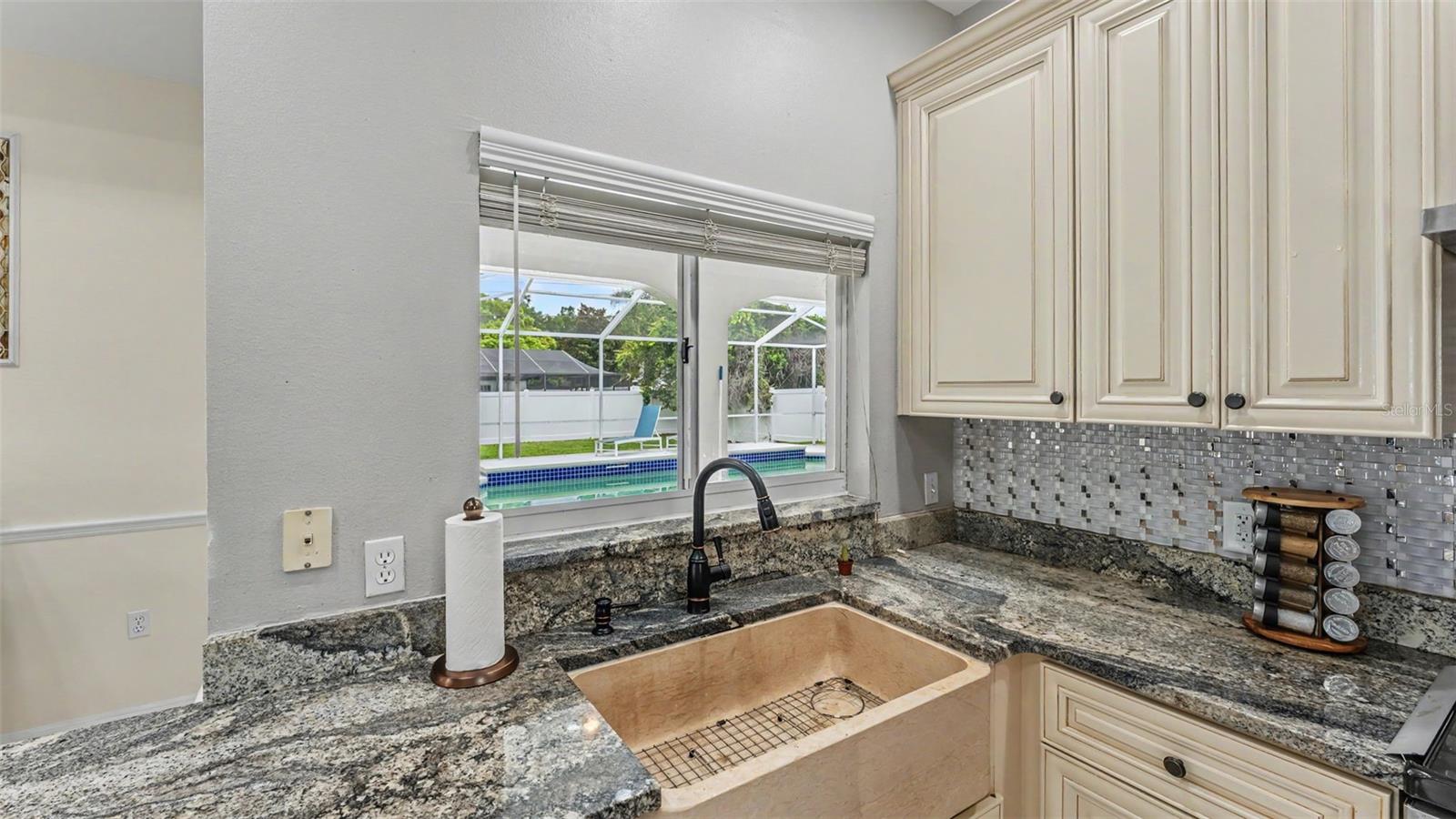 HIGHLANDS VISTA - Residential