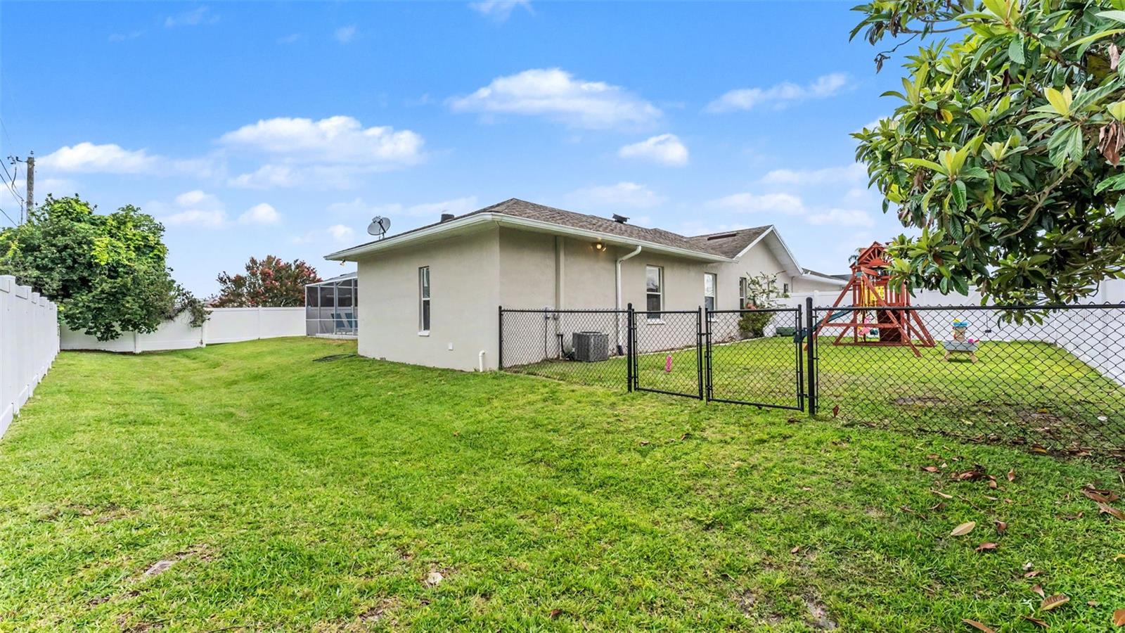 HIGHLANDS VISTA - Residential