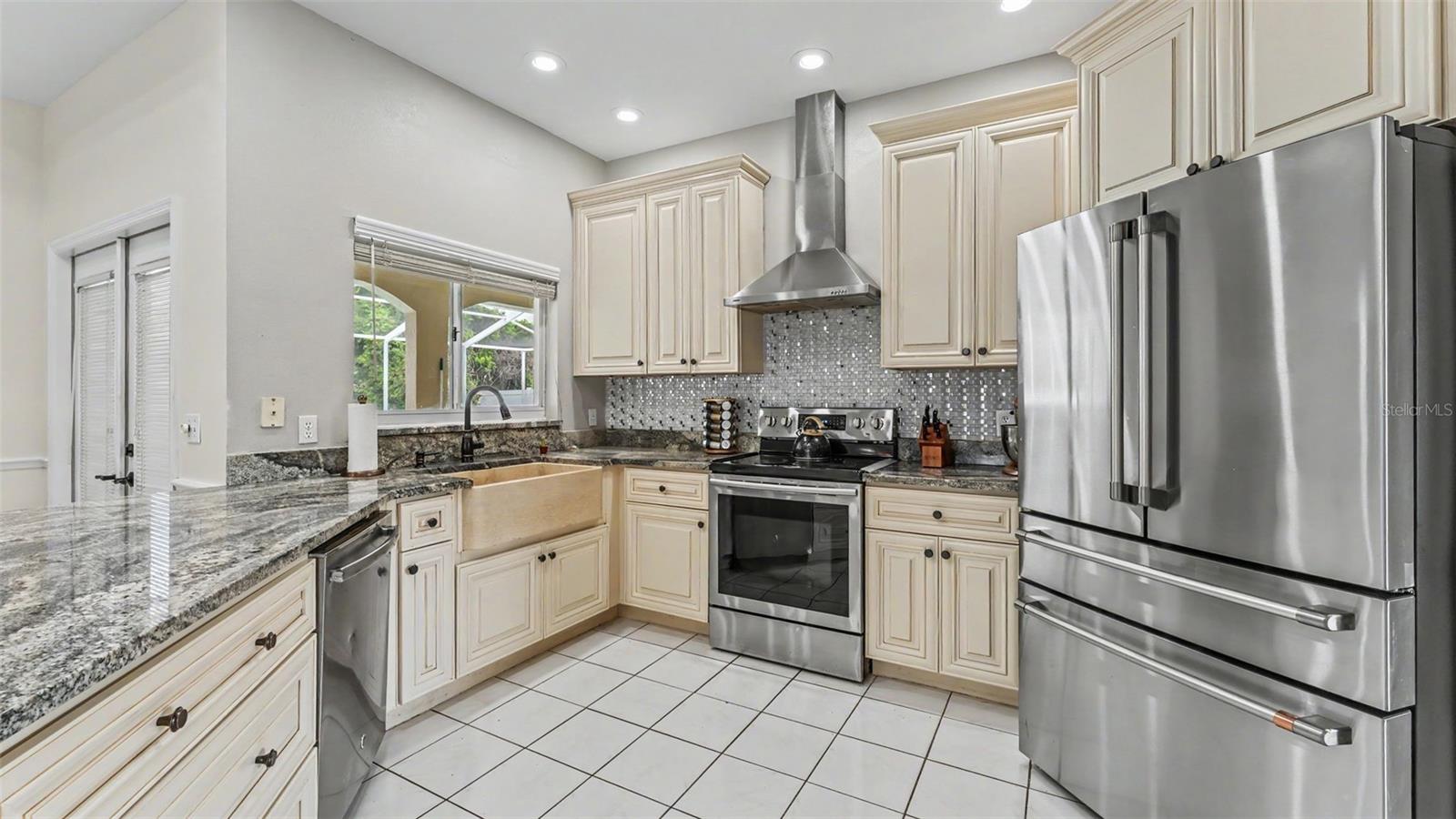HIGHLANDS VISTA - Residential