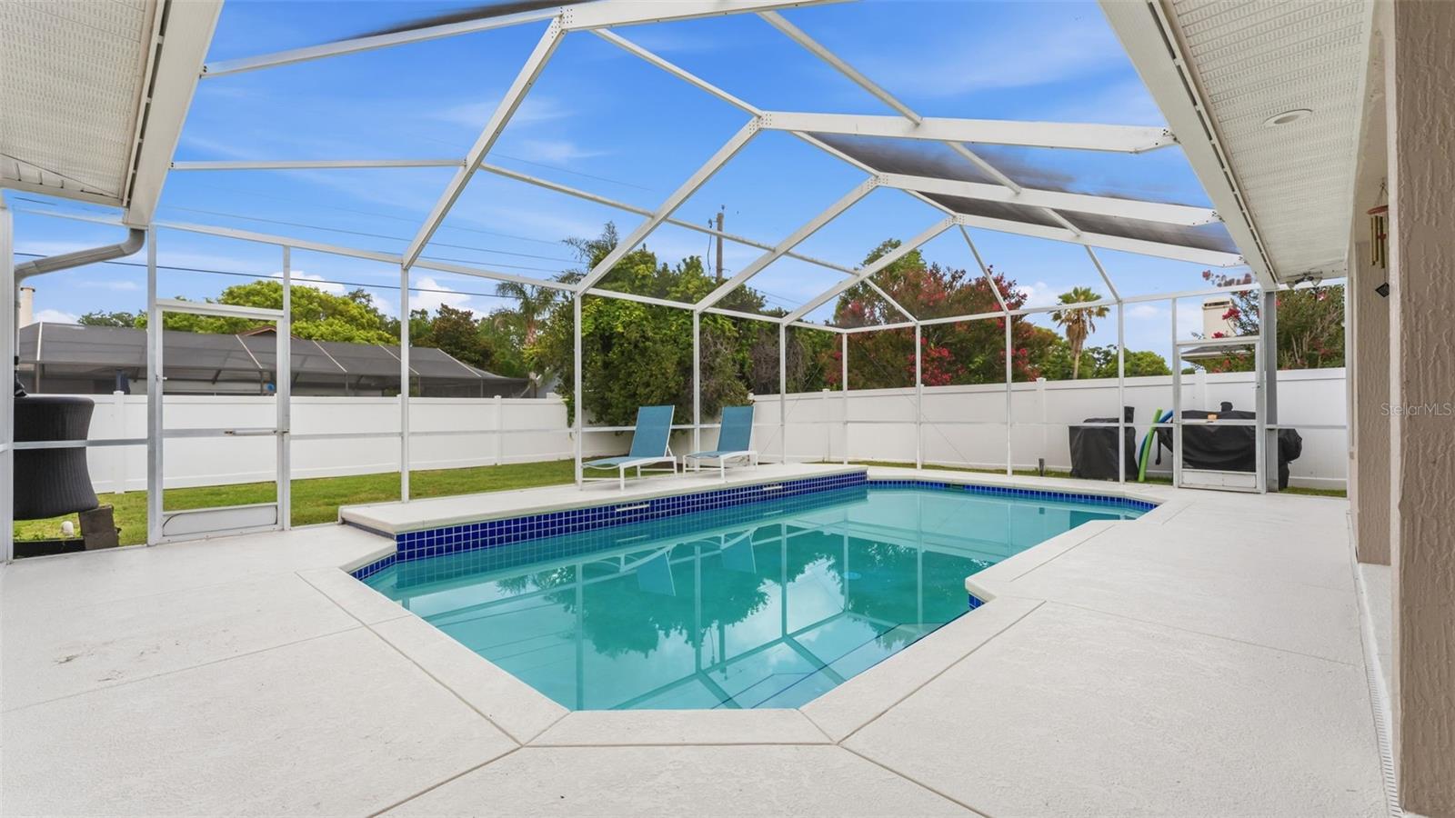HIGHLANDS VISTA - Residential