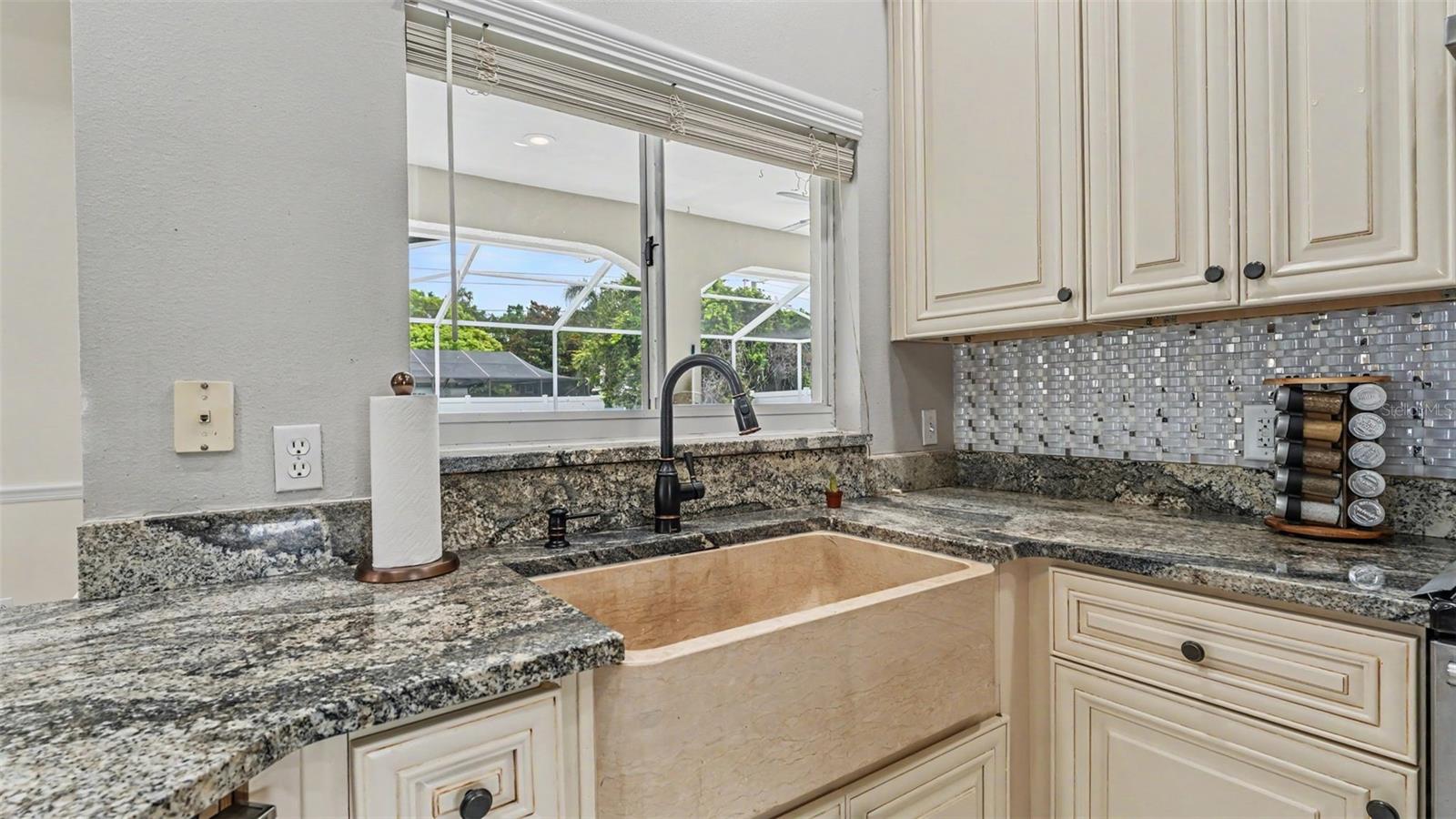 HIGHLANDS VISTA - Residential