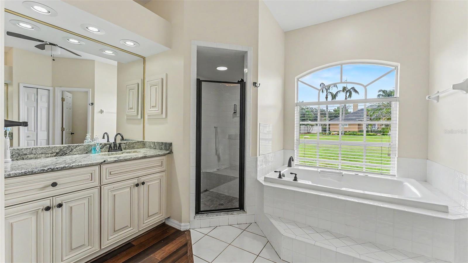 HIGHLANDS VISTA - Residential