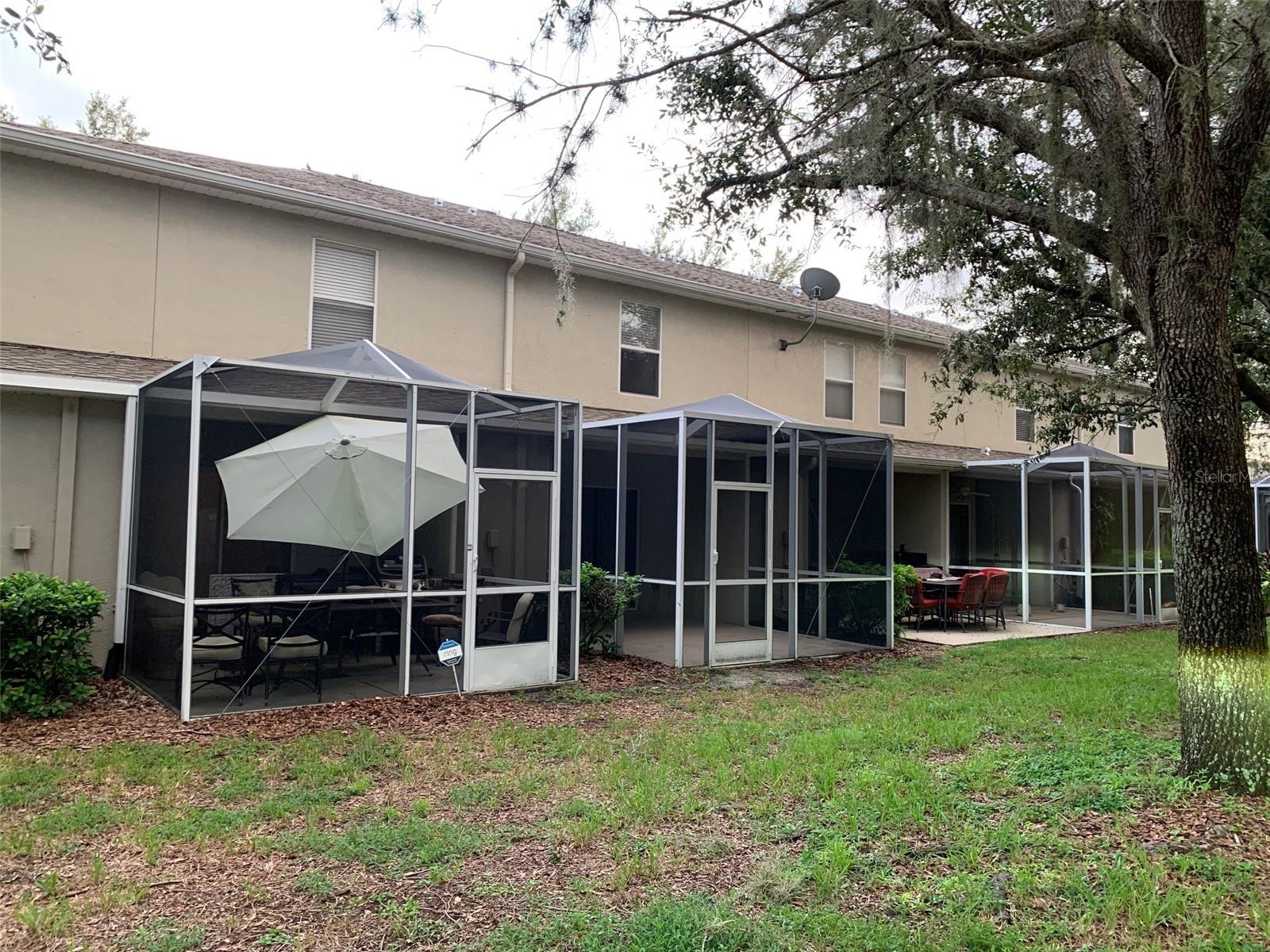 FISHHAWK RANCH TWNHMS PH - Residential Lease