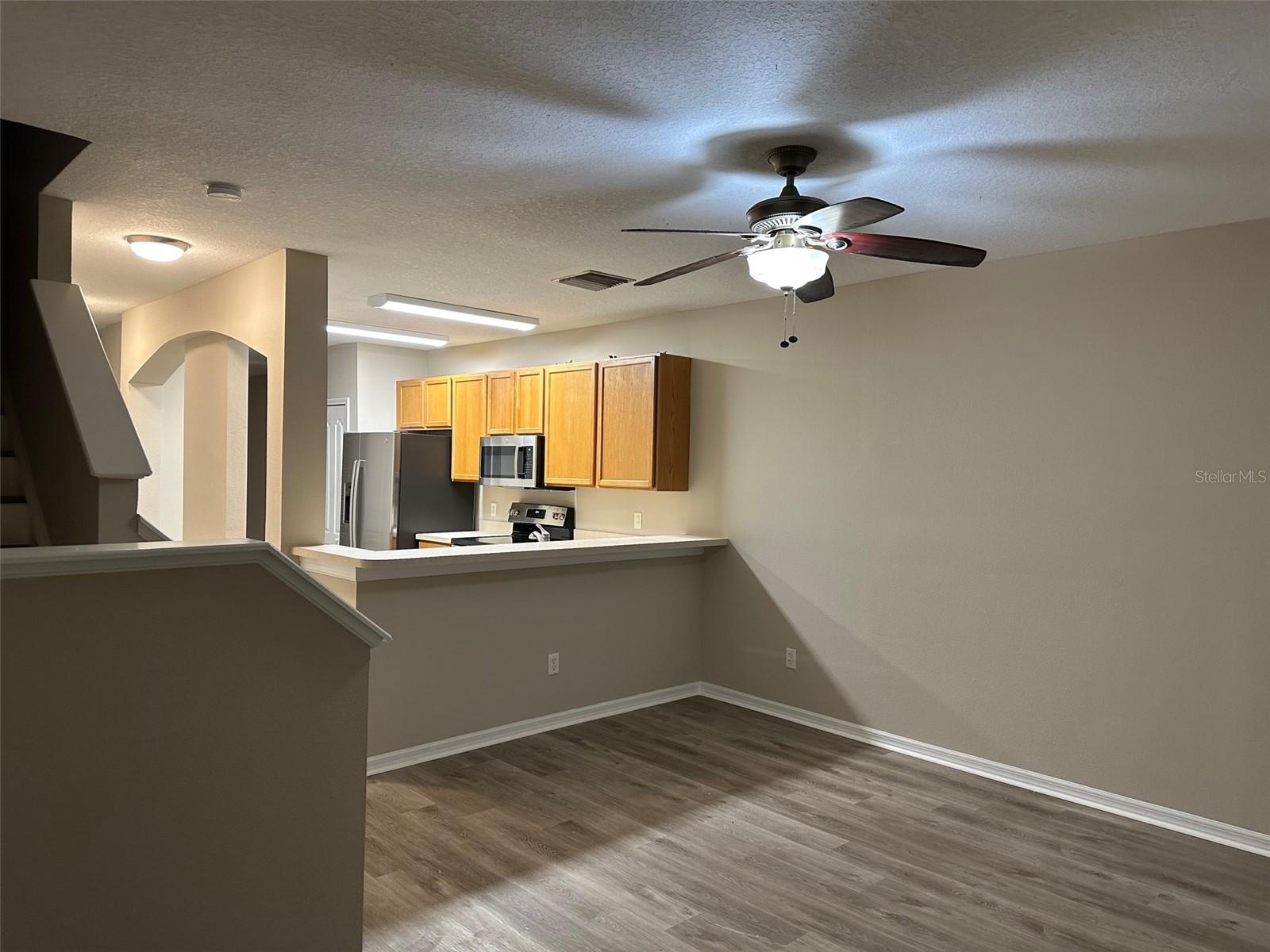 FISHHAWK RANCH TWNHMS PH - Residential Lease