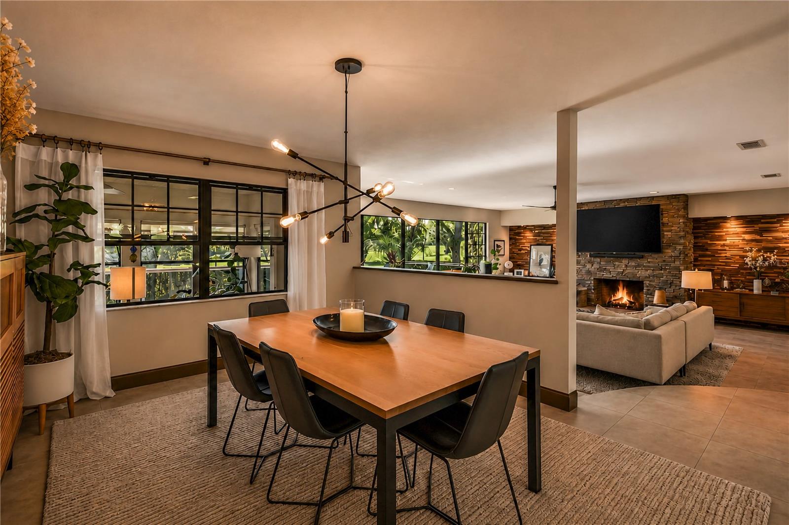 GOLDEN HILLS - Residential