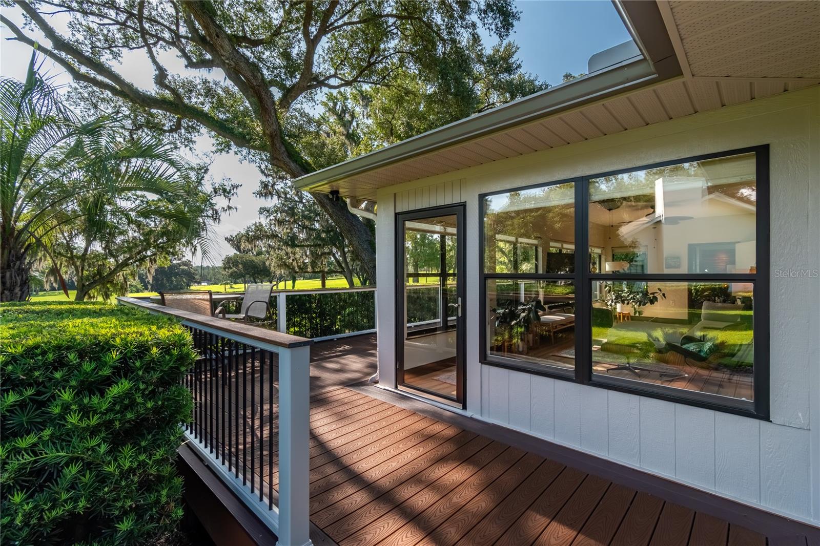 GOLDEN HILLS - Residential