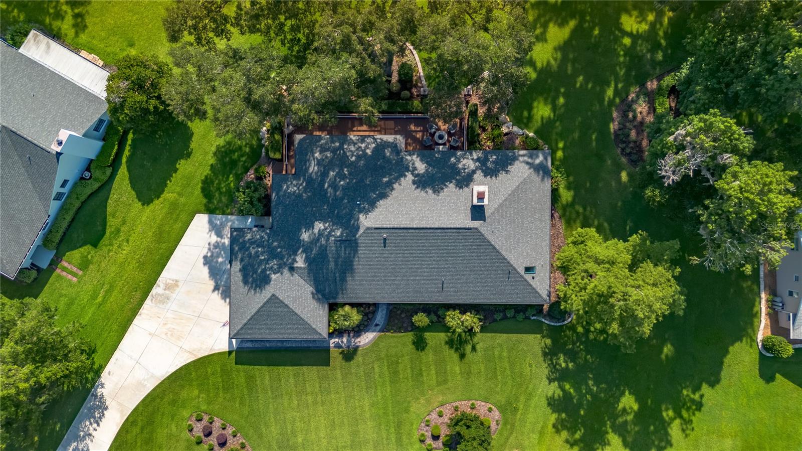 GOLDEN HILLS - Residential