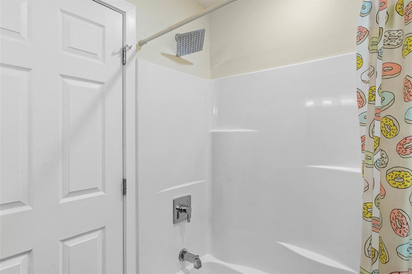 BON AIR - Residential Lease